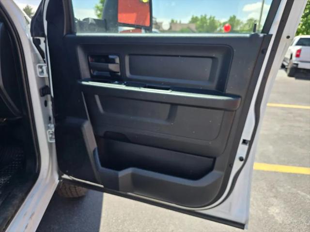 2024 Ram 3500 Tradesman Crew Cab 4x4 8 Box