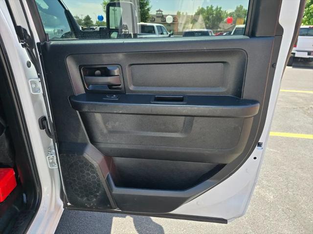2024 Ram 3500 Tradesman Crew Cab 4x4 8 Box