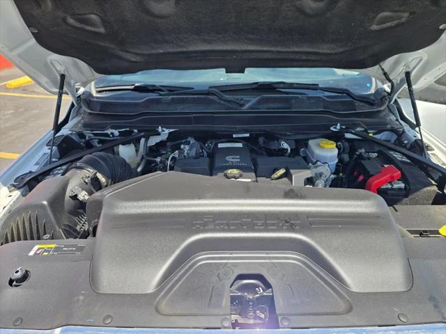 2024 Ram 3500 Tradesman Crew Cab 4x4 8 Box
