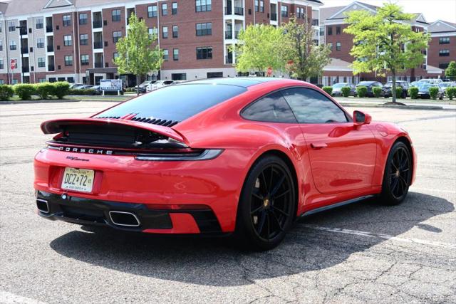 2021 Porsche 911 Carrera