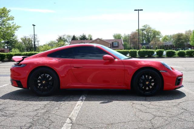 2021 Porsche 911 Carrera