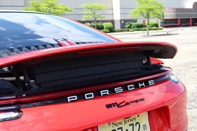 2021 Porsche 911 Carrera
