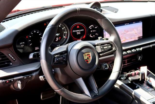 2021 Porsche 911 Carrera