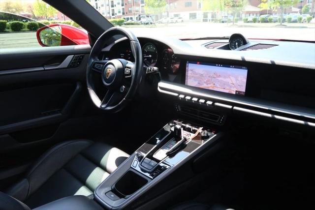 2021 Porsche 911 Carrera