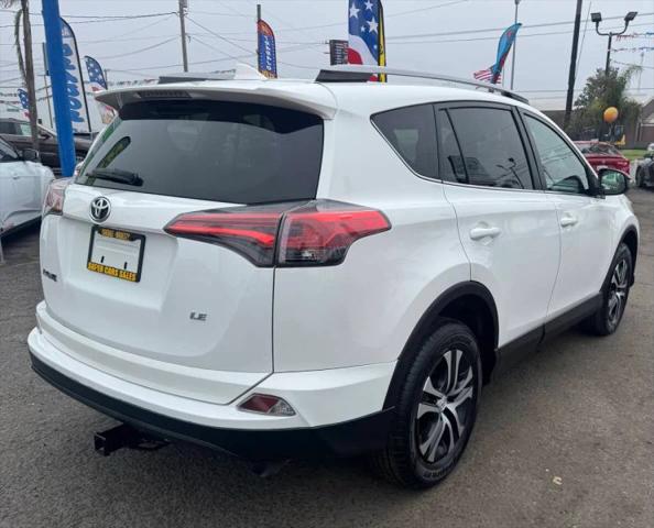 2017 Toyota RAV4 LE