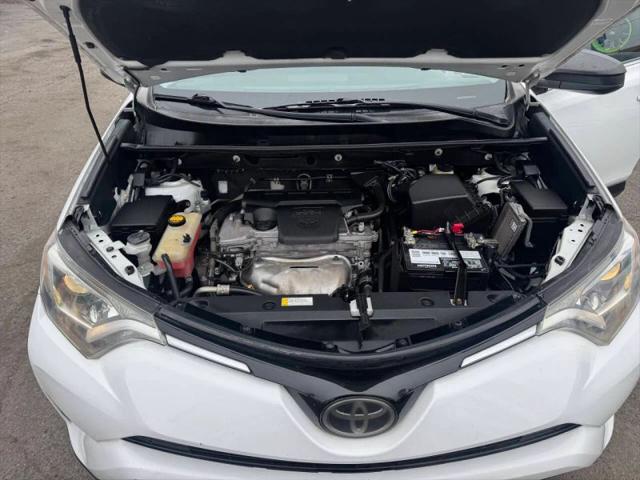 2017 Toyota RAV4 LE