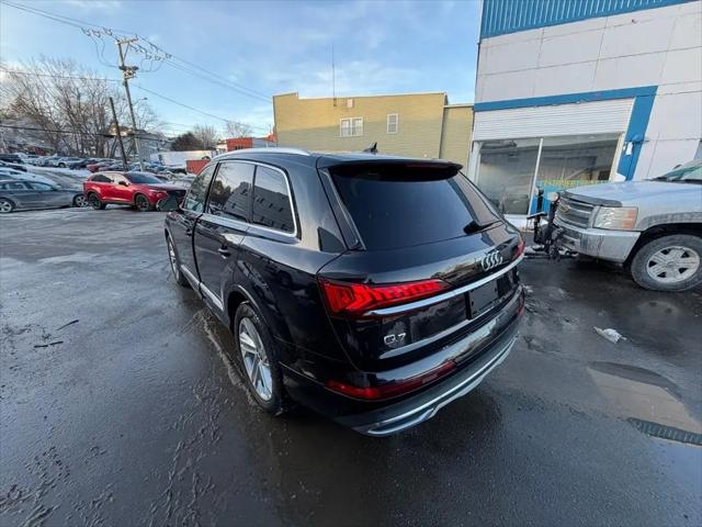 2022 Audi Q7 Premium Plus 55 TFSI quattro Tiptronic