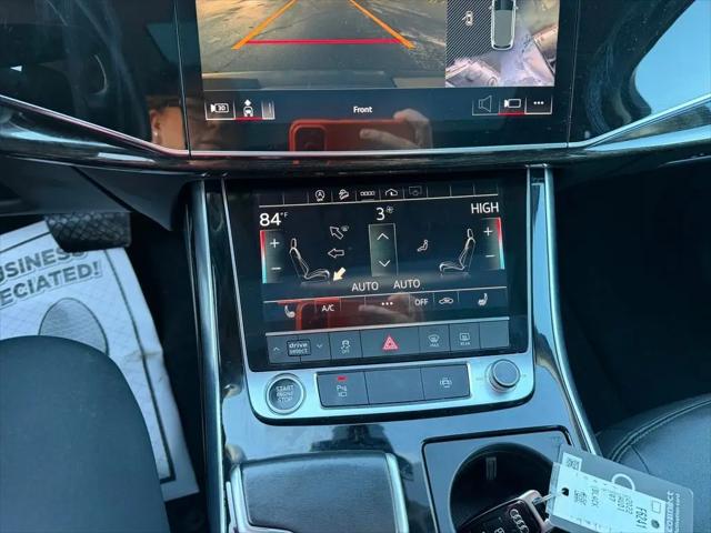 2022 Audi Q7 Premium Plus 55 TFSI quattro Tiptronic