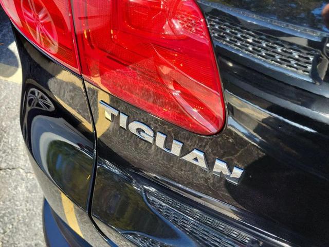 2017 Volkswagen Tiguan 2.0T Wolfsburg Edition