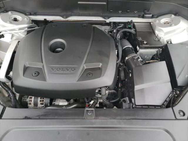 2018 Volvo XC90 T5 Momentum