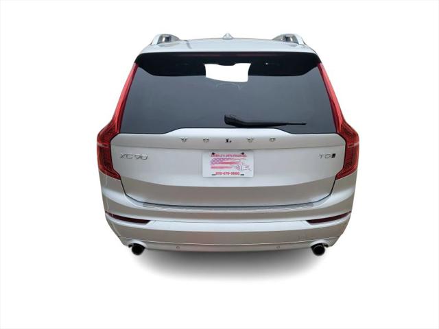 2018 Volvo XC90 T5 Momentum