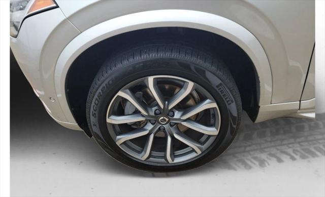 2018 Volvo XC90 T5 Momentum