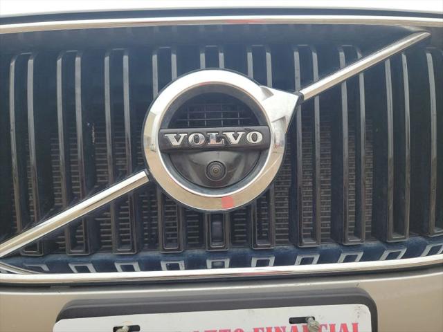 2018 Volvo XC90 T5 Momentum