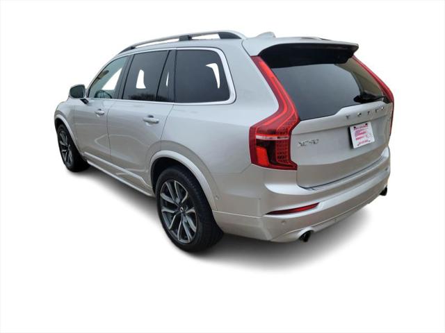 2018 Volvo XC90 T5 Momentum