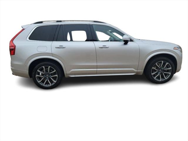 2018 Volvo XC90 T5 Momentum
