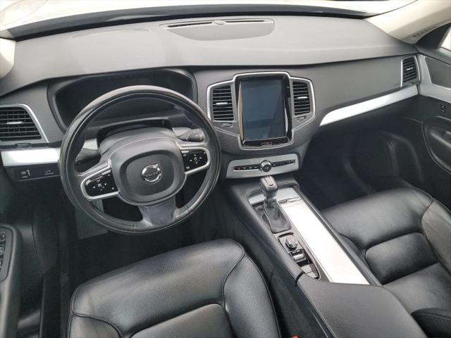 2018 Volvo XC90 T5 Momentum