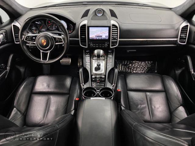 2017 Porsche Cayenne Turbo
