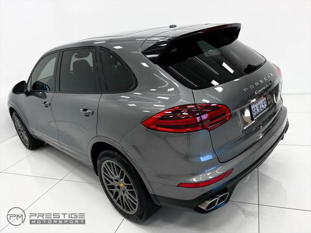 2017 Porsche Cayenne Turbo