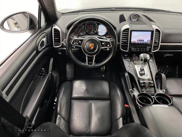 2017 Porsche Cayenne Turbo
