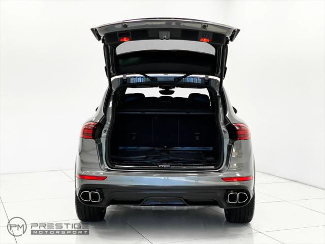 2017 Porsche Cayenne Turbo