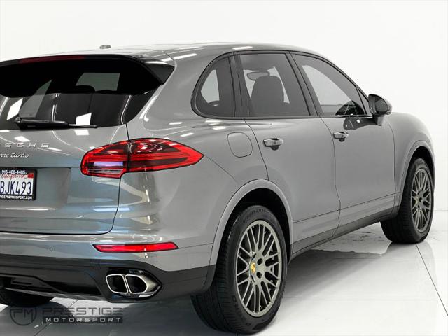 2017 Porsche Cayenne Turbo