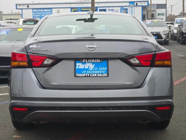 2025 Nissan Altima SV FWD