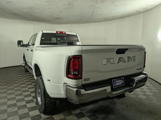 2026 Ram 3500 Tradesman Crew Cab 4x4 8' Box