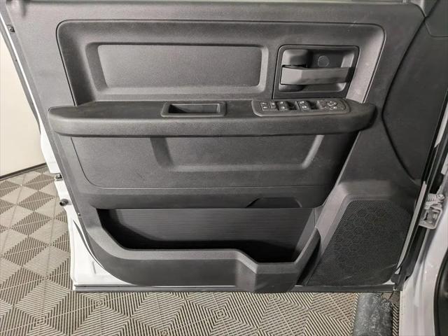 2026 Ram 3500 Tradesman Crew Cab 4x4 8' Box