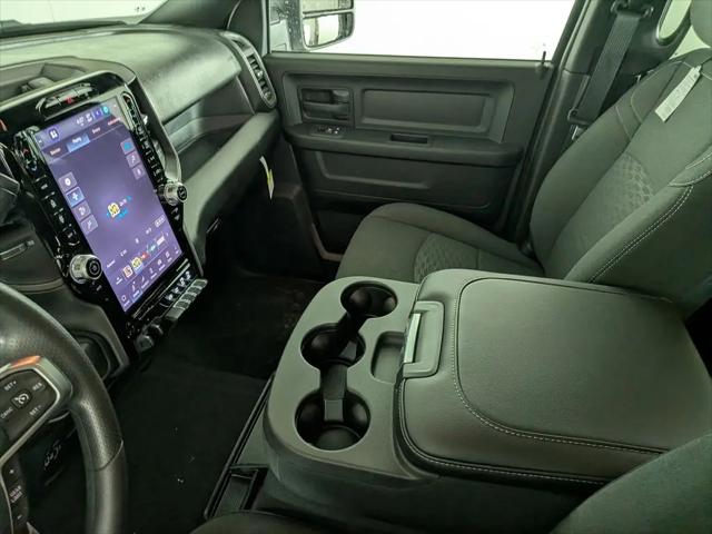 2026 Ram 3500 Tradesman Crew Cab 4x4 8' Box