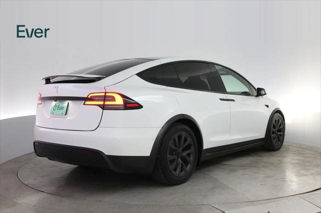 2023 Tesla Model X Standard Range