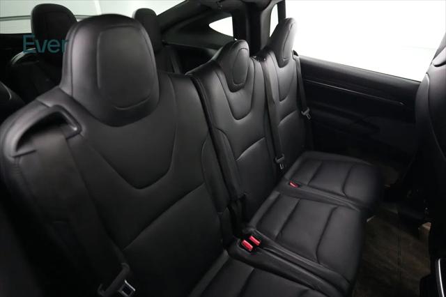 2023 Tesla Model X Standard Range