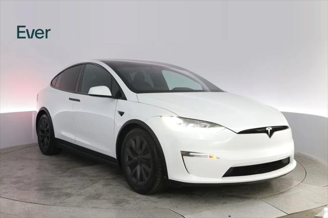 2023 Tesla Model X Standard Range
