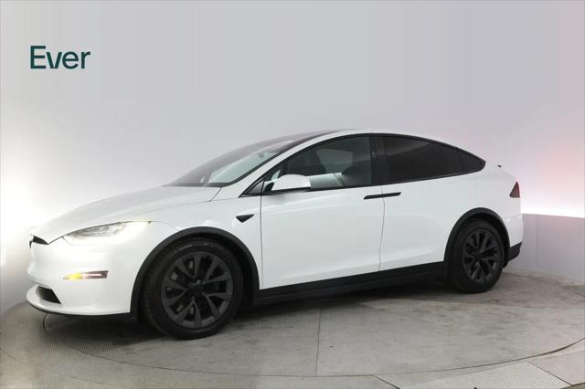 2023 Tesla Model X Standard Range