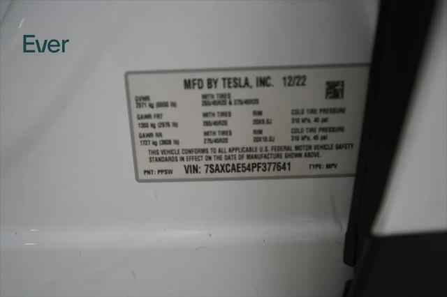 2023 Tesla Model X Standard Range