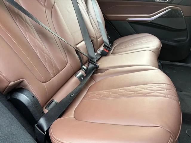 2026 BMW X7 M60i