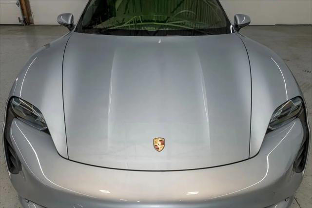2020 Porsche Taycan Turbo