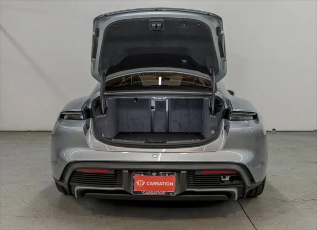2020 Porsche Taycan Turbo