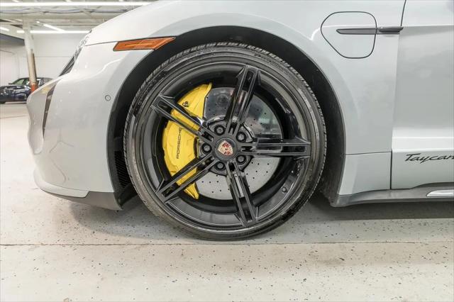 2020 Porsche Taycan Turbo