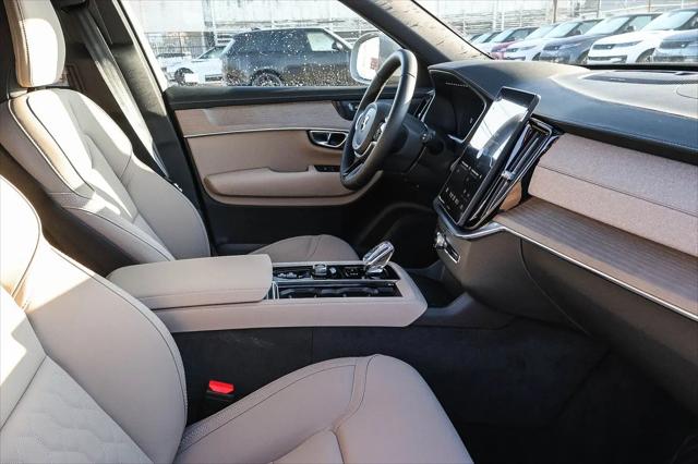 2026 Volvo XC90 Plug-In Hybrid Plus, T8 AWD, Electric/Gasoline, Bright, 7 Seats