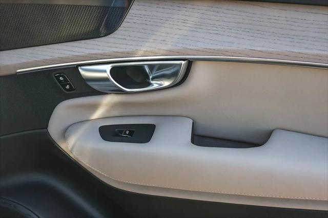 2026 Volvo XC90 Plug-In Hybrid Plus, T8 AWD, Electric/Gasoline, Bright, 7 Seats