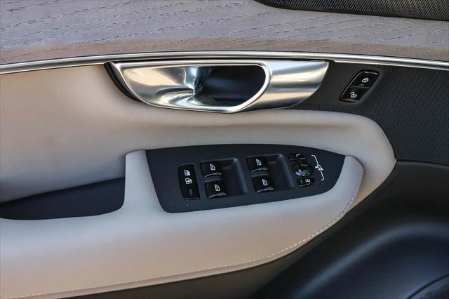 2026 Volvo XC90 Plug-In Hybrid Plus, T8 AWD, Electric/Gasoline, Bright, 7 Seats