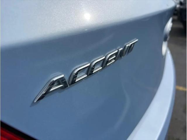 2013 Hyundai Accent SE