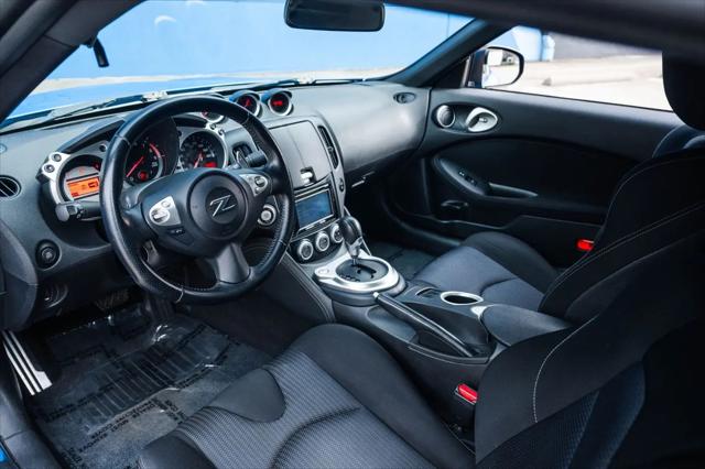 2009 Nissan 370Z Base