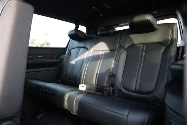 2026 Jeep Grand Wagoneer L 4x2