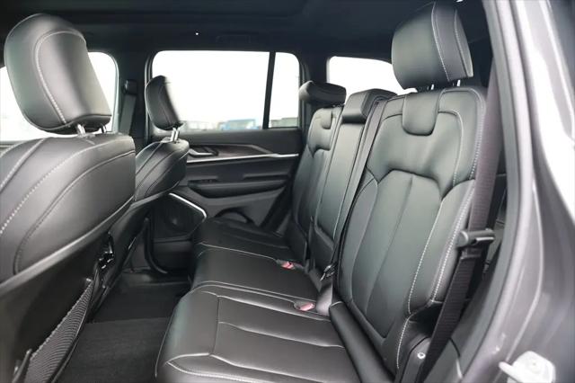 2026 Jeep Grand Cherokee Limited 4x2