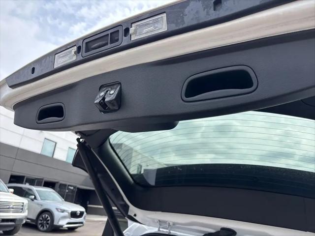 2018 Jeep Cherokee Overland 4x4
