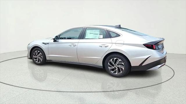 2026 Hyundai Sonata Hybrid Blue