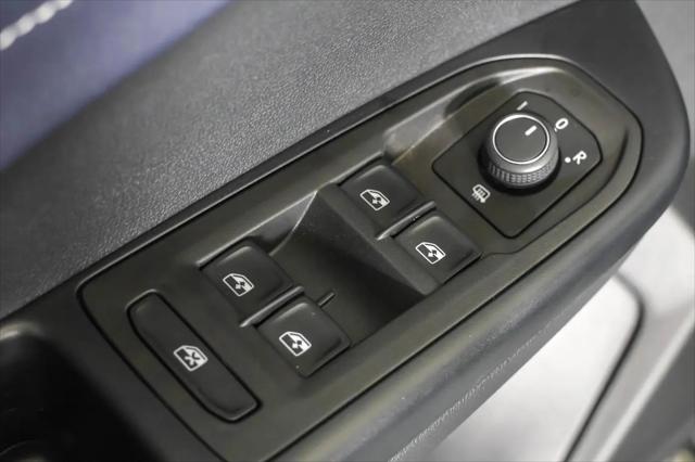 2026 Volkswagen Taos SEL