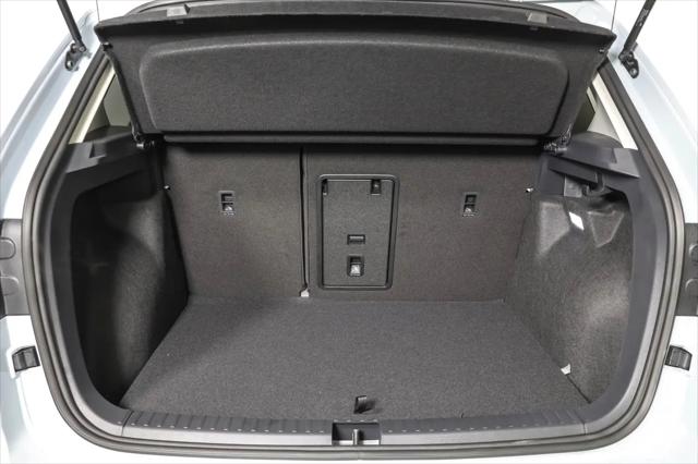 2026 Volkswagen Taos SEL
