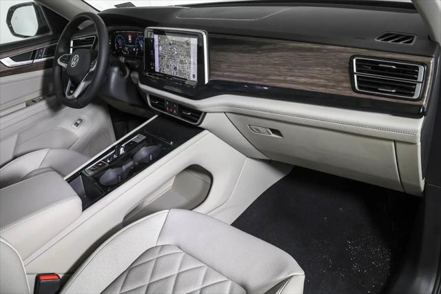 2026 Volkswagen Atlas SEL Premium R-Line